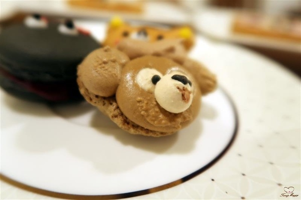 Tom&Maggy 幸福肥 • 手作點心：三重美食 幸福肥手作點心 超可愛龍貓甜點/萌萌達菲馬卡龍 抹茶塔/生巧克力塔 三重下午茶推薦~