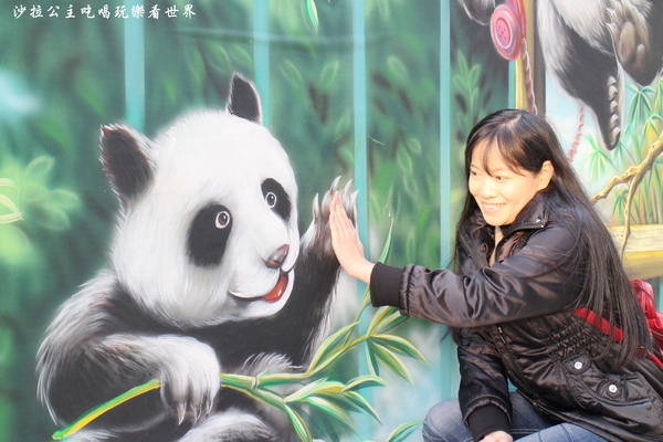 3D圖龍彩繪：台北景點中華電信彩繪牆『3D圖龍彩繪』近中正紀念堂