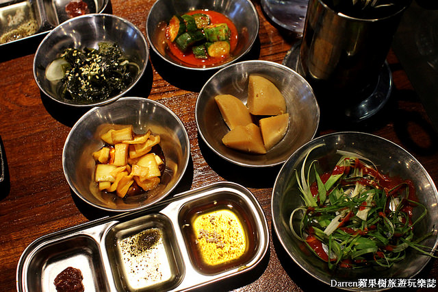 『桃園中壢』滋滋咕嚕韓式烤肉專門店(中壢威尼斯店)★內含滋滋咕嚕詳細菜單/中壢SOGO商圈美食餐廳/明星藝人納豆開的韓式燒肉餐廳