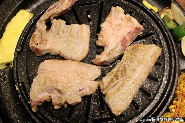 『桃園中壢』滋滋咕嚕韓式烤肉專門店(中壢威尼斯店)★內含滋滋咕嚕詳細菜單/中壢SOGO商圈美食餐廳/明星藝人納豆開的韓式燒肉餐廳