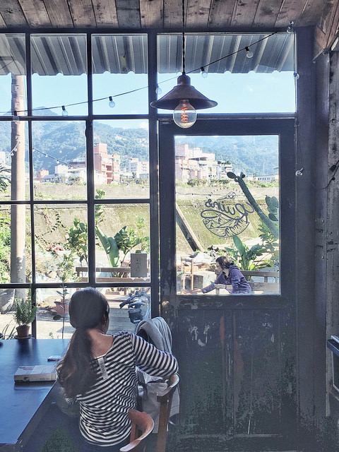 Ruins Café via Kate’s Fun Zone