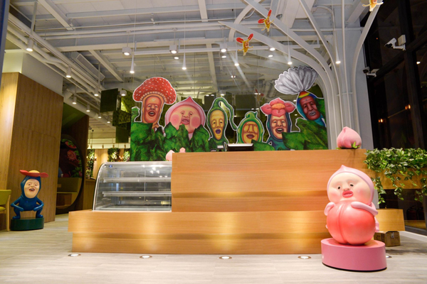 《KOBITOS 森林鍋物》森林小精靈跑進鍋物裡啦！捕捉野生醜比頭！