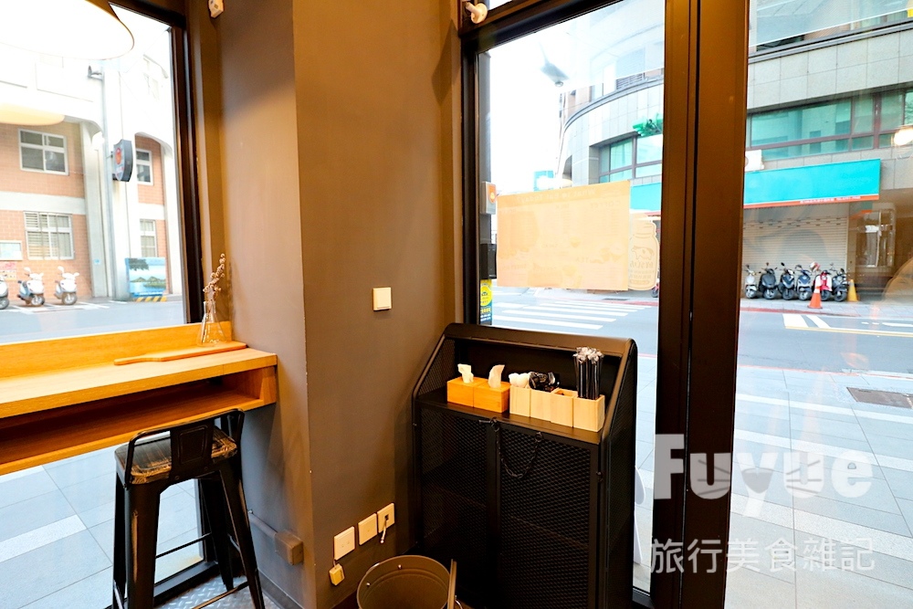 IMG_7296.JPG IMG_7296.JPG