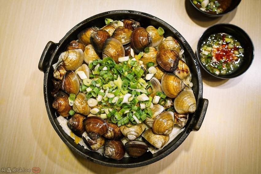 高雄三民區 茉荳獨享鍋 多種湯頭平價小火鍋 新推出燉燒鮮蛤鍋 滿滿蛤蠣超狂~21 (2).jpg