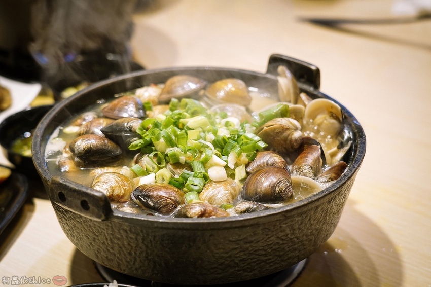 高雄三民區 茉荳獨享鍋 多種湯頭平價小火鍋 新推出燉燒鮮蛤鍋 滿滿蛤蠣超狂~23.jpg