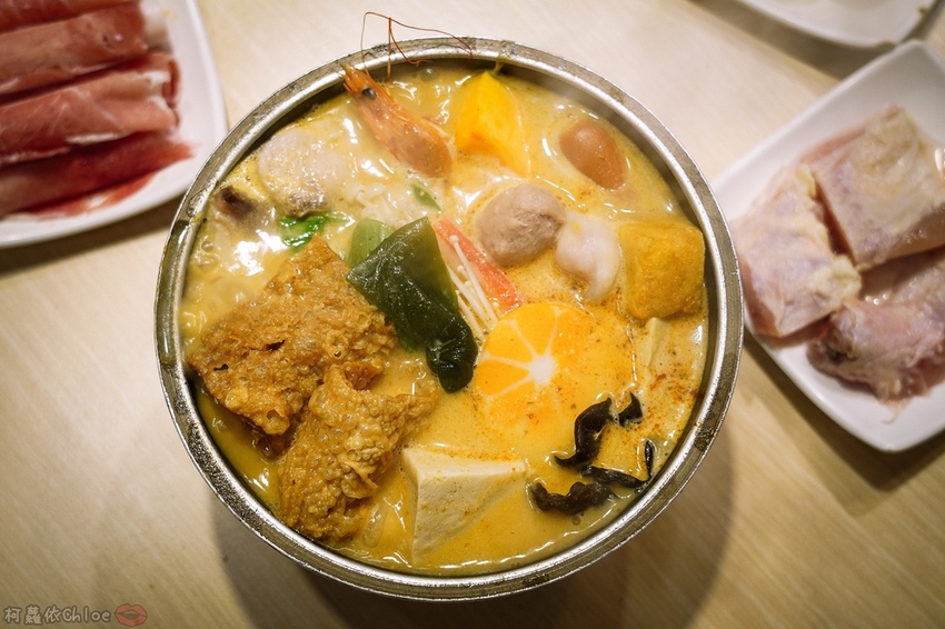 高雄三民區 茉荳獨享鍋 多種湯頭平價小火鍋 新推出燉燒鮮蛤鍋 滿滿蛤蠣超狂~33.jpg