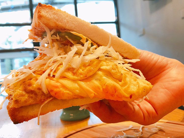 小酒館早午餐 Drunk Brunch & Privado Craft Beer Bistro 小酒館早午餐,我不是他媽媽,啤瓦多餐酒館,同安街美食,同安街早午餐,同安街餐酒館,同安街宵夜,同安街隱藏版美食,同安街巷弄美食