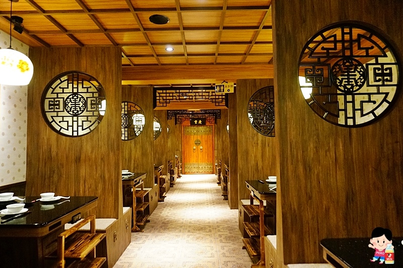 板橋車站美食.東華川府重慶老火鍋.八卦鴛鴦鍋.九宮格火鍋.板橋美食.板橋麻辣鍋.板橋火鍋.