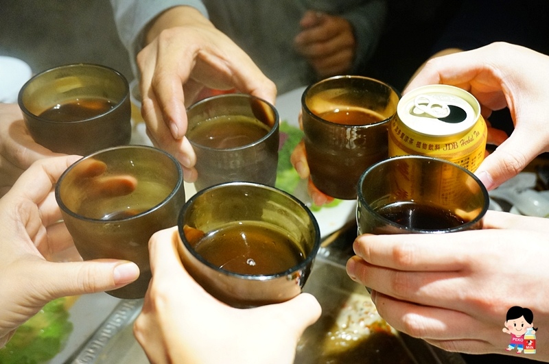 板橋車站美食.東華川府重慶老火鍋.八卦鴛鴦鍋.九宮格火鍋.板橋美食.板橋麻辣鍋.板橋火鍋.