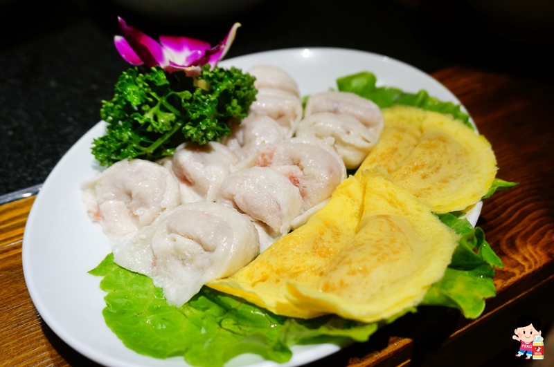 板橋車站美食.東華川府重慶老火鍋.八卦鴛鴦鍋.九宮格火鍋.板橋美食.板橋麻辣鍋.板橋火鍋.