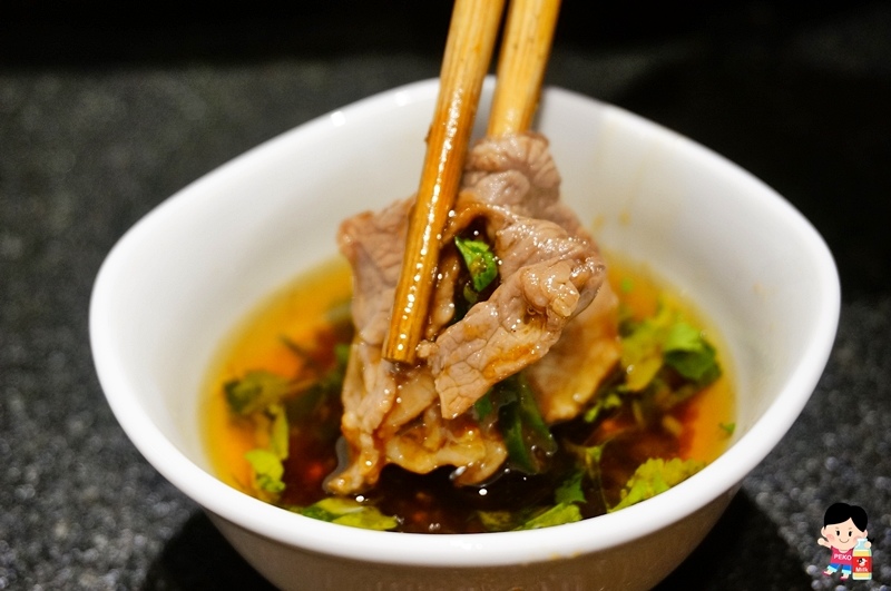 板橋車站美食.東華川府重慶老火鍋.八卦鴛鴦鍋.九宮格火鍋.板橋美食.板橋麻辣鍋.板橋火鍋.
