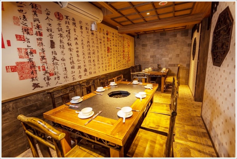 【板橋美食】東華川府重慶老火鍋‧來自四川的道地風味!溫體牛豬肉、內臟必點!