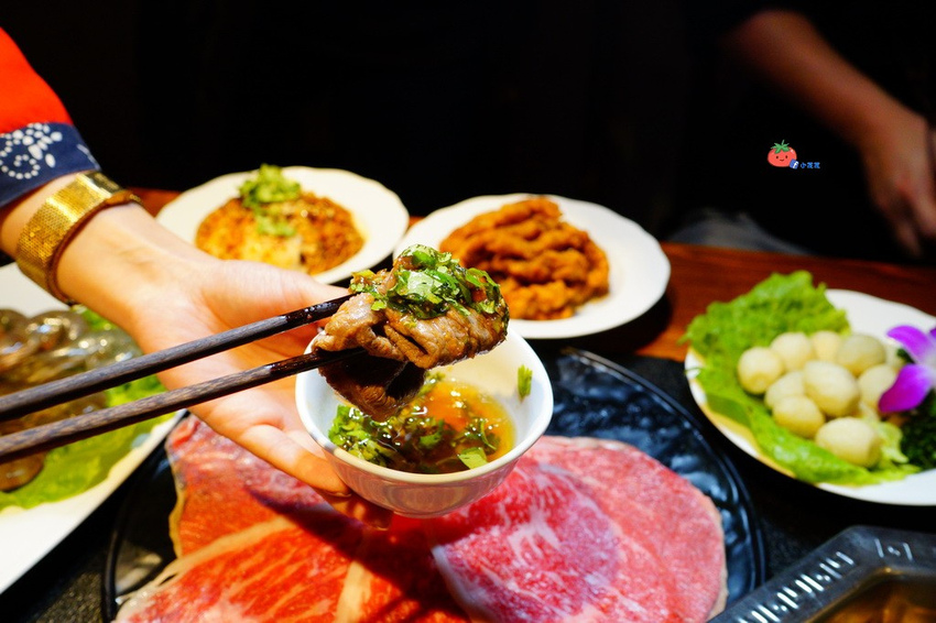 板橋麻辣鍋 東華川府重慶老火鍋