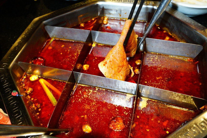 板橋麻辣鍋 東華川府重慶老火鍋