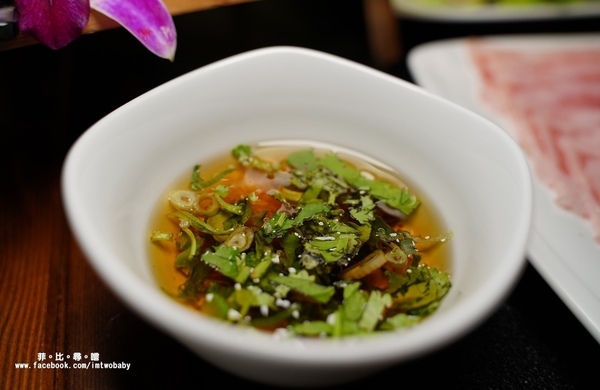 東華川府重慶老火鍋:東華川府重慶老火鍋 正宗重慶老火鍋的辣香鮮美 縈繞舌尖的道地好滋味!板橋必吃美食/麻辣火鍋推薦/文末有驚喜