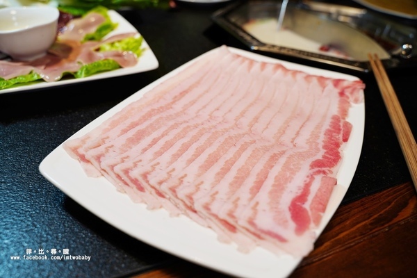 東華川府重慶老火鍋:東華川府重慶老火鍋 正宗重慶老火鍋的辣香鮮美 縈繞舌尖的道地好滋味!板橋必吃美食/麻辣火鍋推薦/文末有驚喜