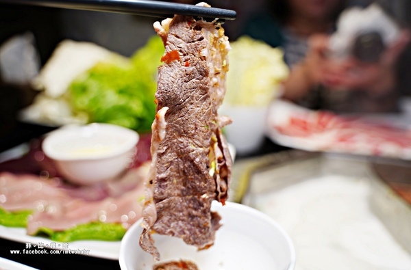 東華川府重慶老火鍋:東華川府重慶老火鍋 正宗重慶老火鍋的辣香鮮美 縈繞舌尖的道地好滋味!板橋必吃美食/麻辣火鍋推薦/文末有驚喜