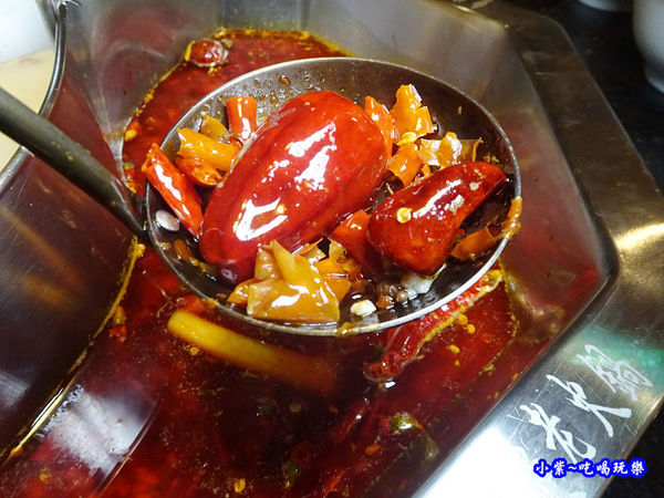 四川重慶麻辣鍋底-東華川府重慶老火鍋 (4).jpg