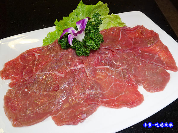 尖叫嫩牛肉-東華川府重慶老火鍋 (3).jpg