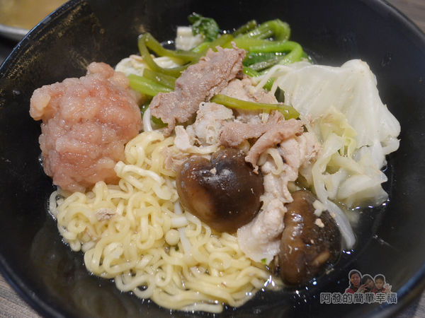 極鮮火鍋34-湯麵