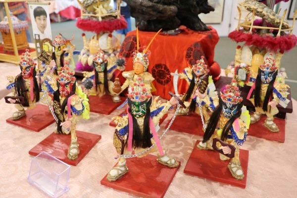 15809c40753588.jpg 15809c40753588.jpg