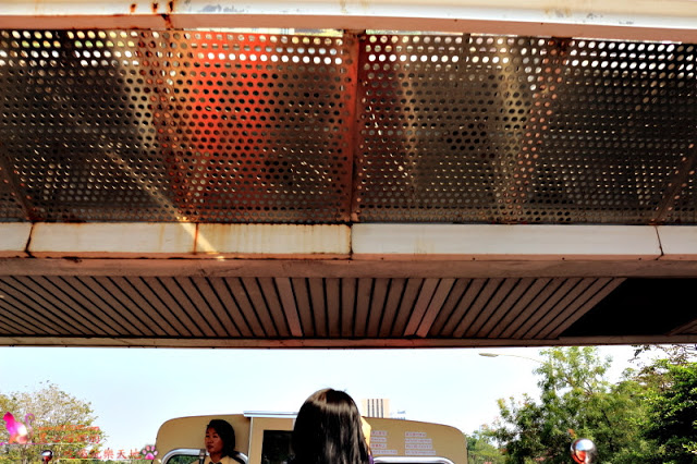 搭乘開頂雙層巴士遊高雄，在地人私藏美食、景點全攻略！！上車就開始筆記古早味小吃，帶你看遍海洋城市新風貌，聽見不一樣的港都歷史故事！