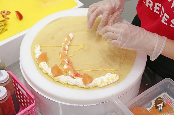 Fun Tower 日式可麗餅(師大店)：【食記】台北台電大樓 FUN TOWER 師大店 金炙紅寶石 凡爾賽玫瑰 抹茶乳酪塔 夢幻可麗餅