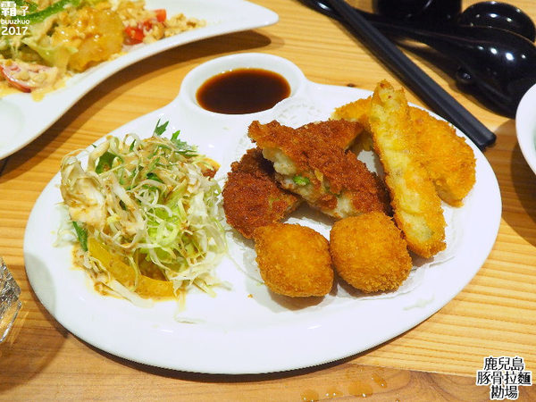 鹿兒島豚骨拉麵 勘場：鹿兒島豚骨拉麵勘場，入口即化的黑豬五花叉燒～