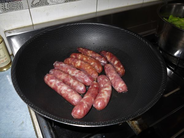 【台南市-山上區】來淨水廠玩順便到『古積食品』買傳承一甲子飄香的古早味【香腸】【封肉】！令人戀念懷舊的好味道๑´ڡ`๑