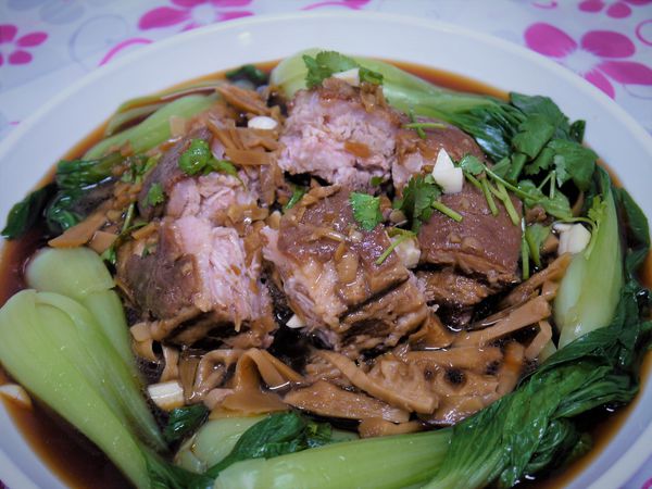 【台南市-山上區】來淨水廠玩順便到『古積食品』買傳承一甲子飄香的古早味【香腸】【封肉】！令人戀念懷舊的好味道๑´ڡ`๑