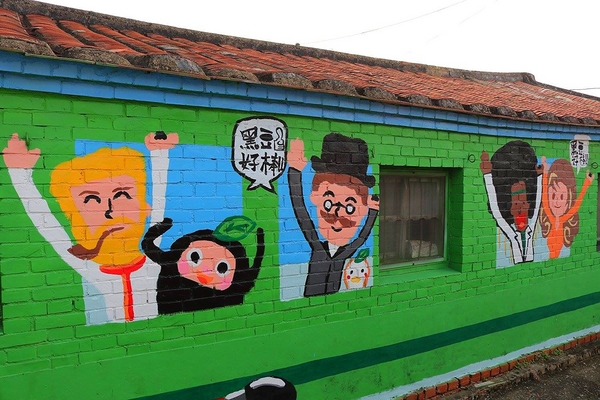 下營黑豆仔彩繪街：【台南景點】下營黑豆仔彩繪街揪古錐ㄟ!!必拍的景點又來啦~千變萬化可愛逗趣的黑豆仔忍者