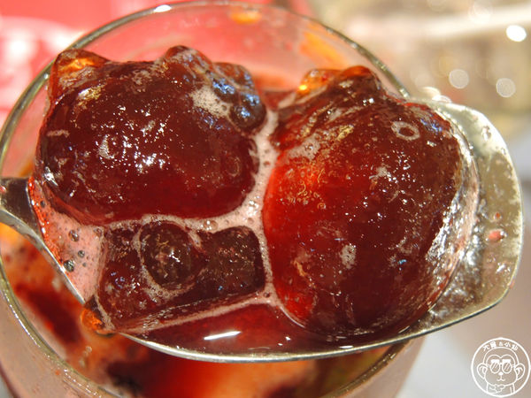 Hello Kitty Red Carpet美式餐廳：呷飽祙【新北林口･Hello Kitty Red Carpet美式餐廳】