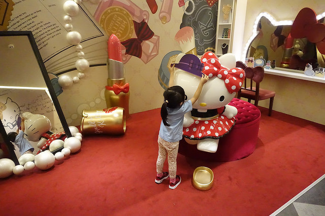 20180623林口三井hello kitty (54)