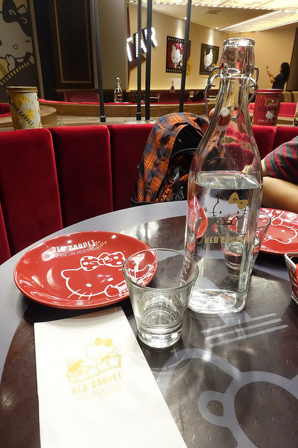 20180623林口三井hello kitty (72)