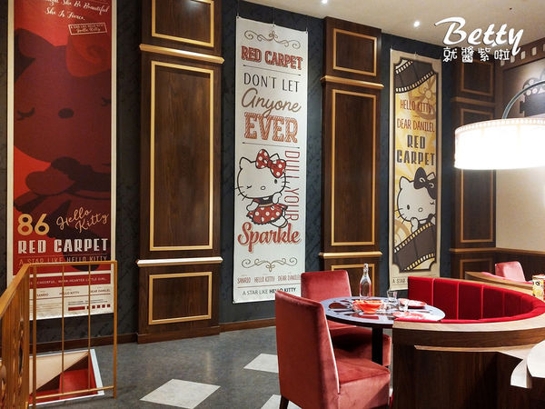 20181111三井凱蒂貓餐廳 (53).jpg
