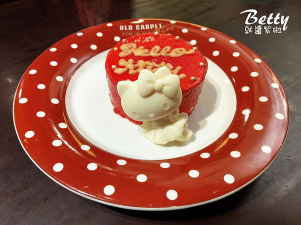 20181111三井凱蒂貓餐廳 (36).jpg