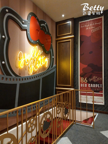 20181111三井凱蒂貓餐廳 (52).jpg