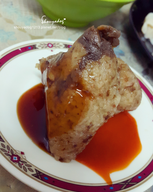 鬍鬚伯肉粽大王:【小吃】鬍鬚伯肉粽大王 in大湳