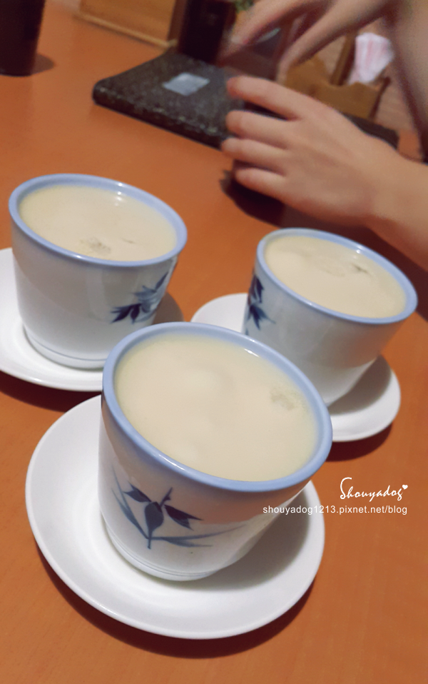 曉川日本料理:【日式料理】貓咪友善店-曉川日本料理 in 汐止