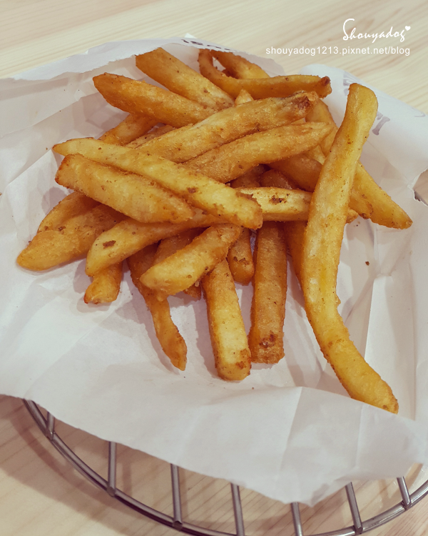 桃園市八德區興仁花園夜市：【景點小吃】消費貴貴的興仁花園夜市 in八德