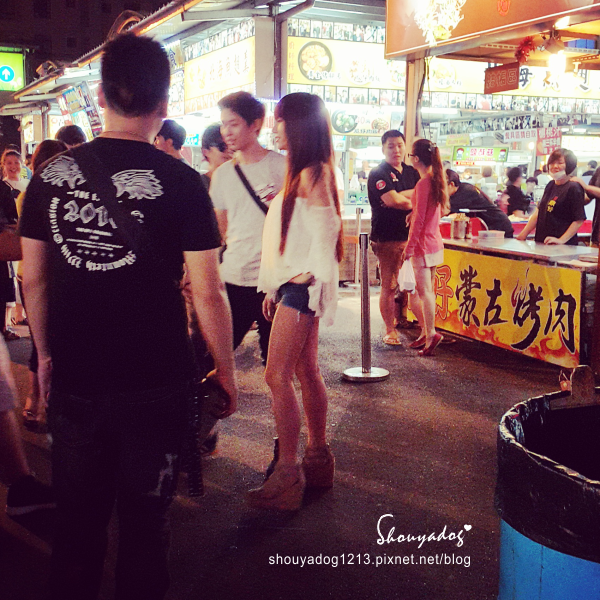 桃園市八德區興仁花園夜市：【景點小吃】消費貴貴的興仁花園夜市 in八德