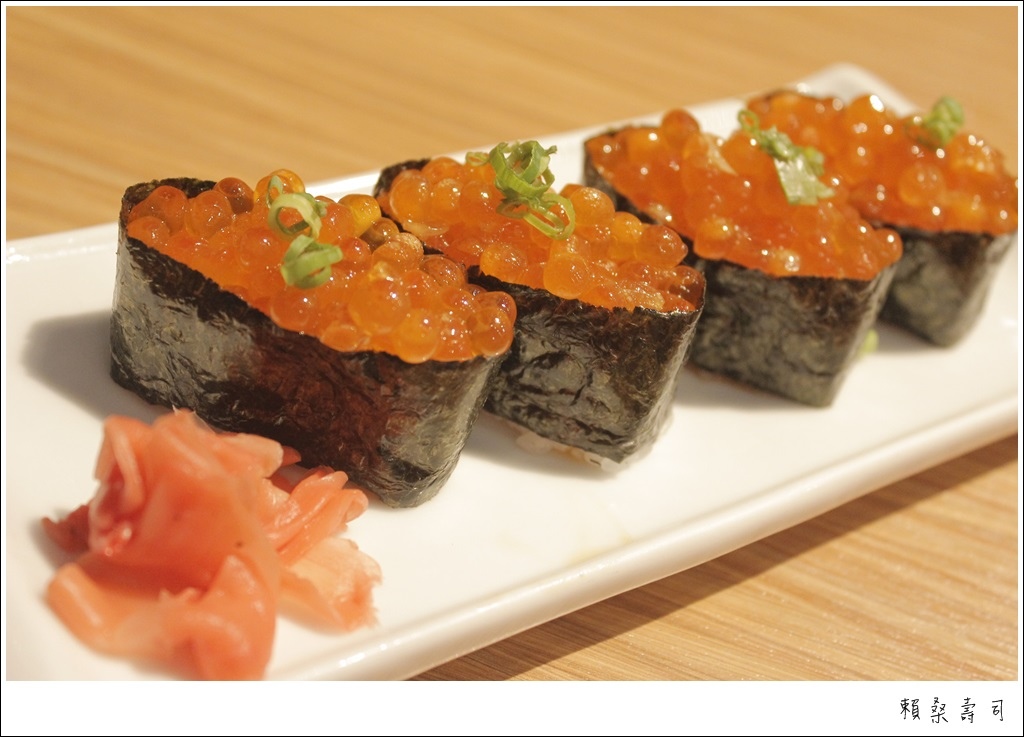 i110093.jpg i110093.jpg