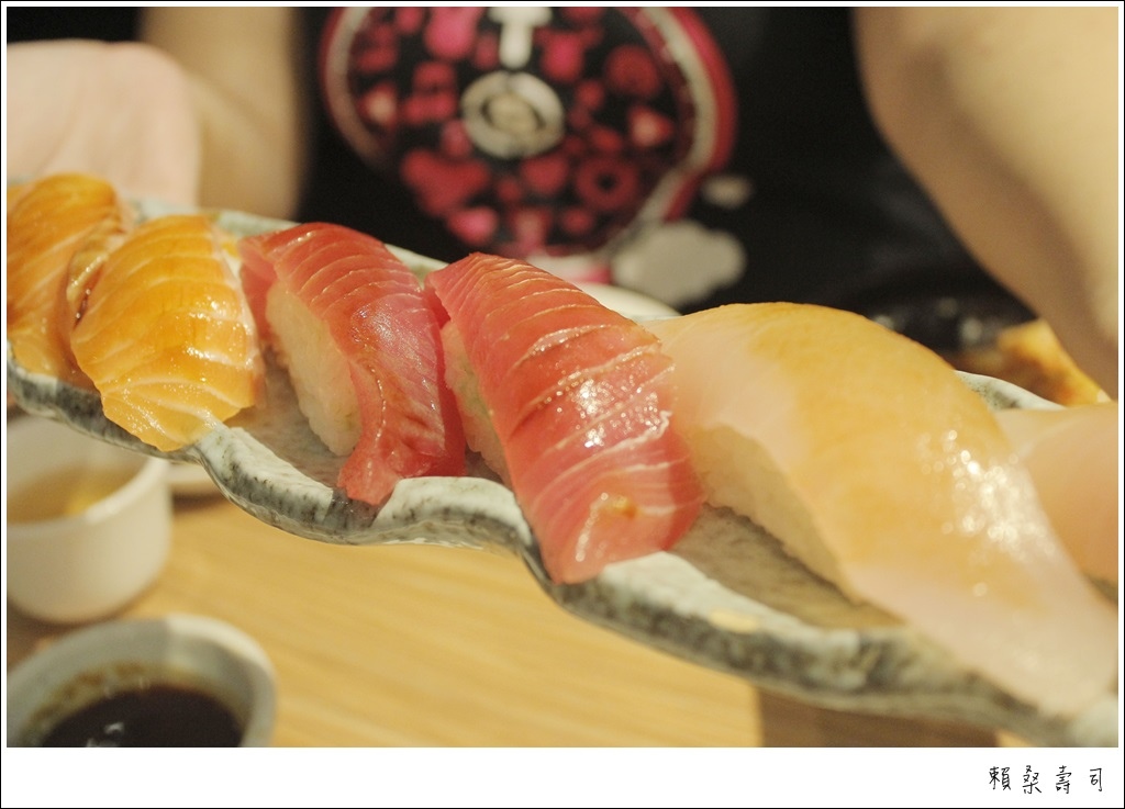 i110131.jpg i110131.jpg