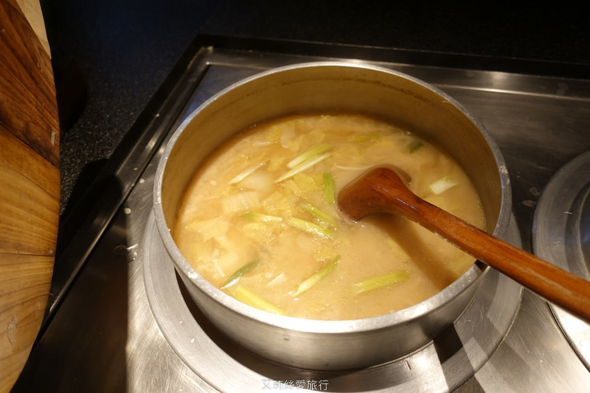 宜蘭礁溪溫泉飯店推薦 晶泉丰旅 房內就能泡露天風呂 住宿泡湯 三燔壽喜燒 無邊際溫泉泳池 礁溪溫泉街 - 艾莉絲愛旅行