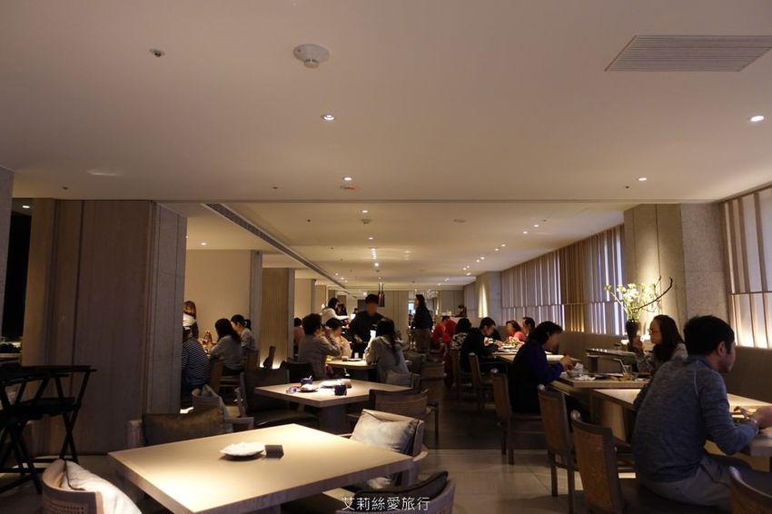 宜蘭礁溪溫泉飯店推薦 晶泉丰旅 房內就能泡露天風呂 住宿泡湯 三燔壽喜燒 無邊際溫泉泳池 礁溪溫泉街 - 艾莉絲愛旅行