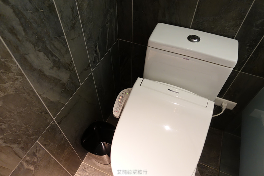 宜蘭礁溪溫泉飯店推薦 晶泉丰旅 房內就能泡露天風呂 住宿泡湯 三燔壽喜燒 無邊際溫泉泳池 礁溪溫泉街 - 艾莉絲愛旅行