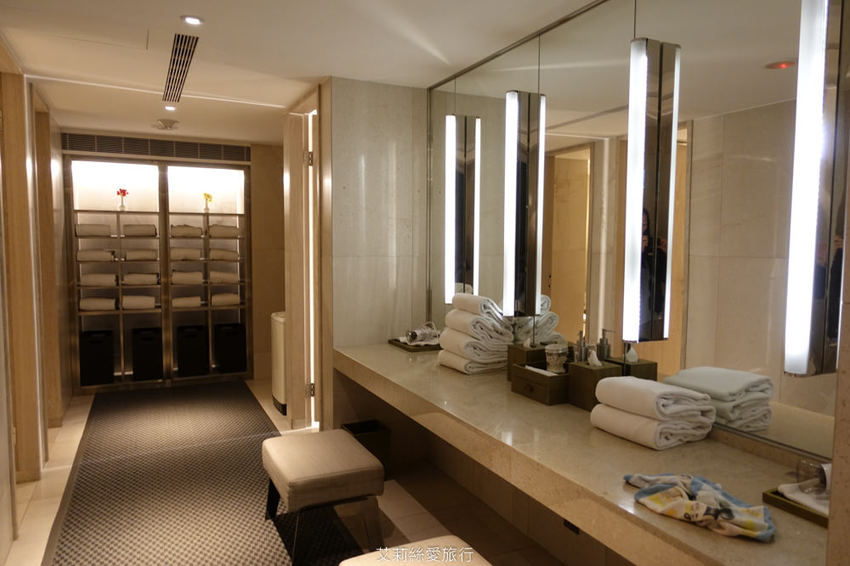 宜蘭礁溪溫泉飯店推薦 晶泉丰旅 房內就能泡露天風呂 住宿泡湯 三燔壽喜燒 無邊際溫泉泳池 礁溪溫泉街 - 艾莉絲愛旅行