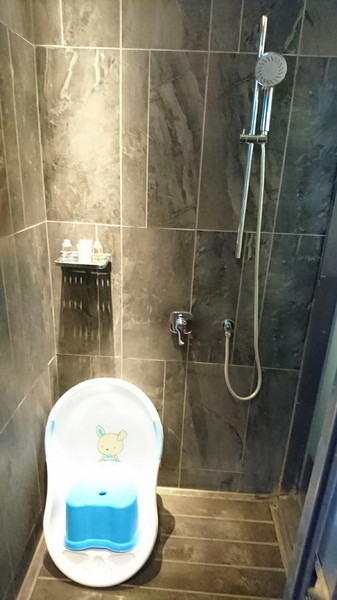 晶泉丰旅：宜蘭礁溪~晶泉丰旅~室內溫泉泡湯~露天無邊際游泳池~三燔日式早餐~優質的享受~