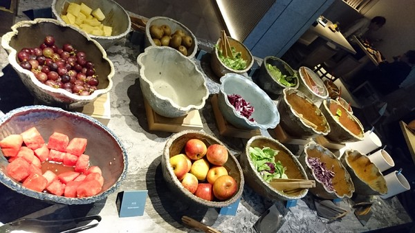 晶泉丰旅：宜蘭礁溪~晶泉丰旅~室內溫泉泡湯~露天無邊際游泳池~三燔日式早餐~優質的享受~