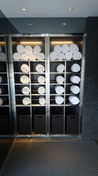 晶泉丰旅：宜蘭礁溪~晶泉丰旅~室內溫泉泡湯~露天無邊際游泳池~三燔日式早餐~優質的享受~